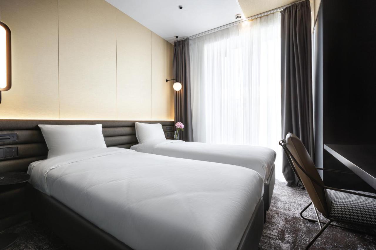 Novotel Living Almaty Jetisu Exterior foto